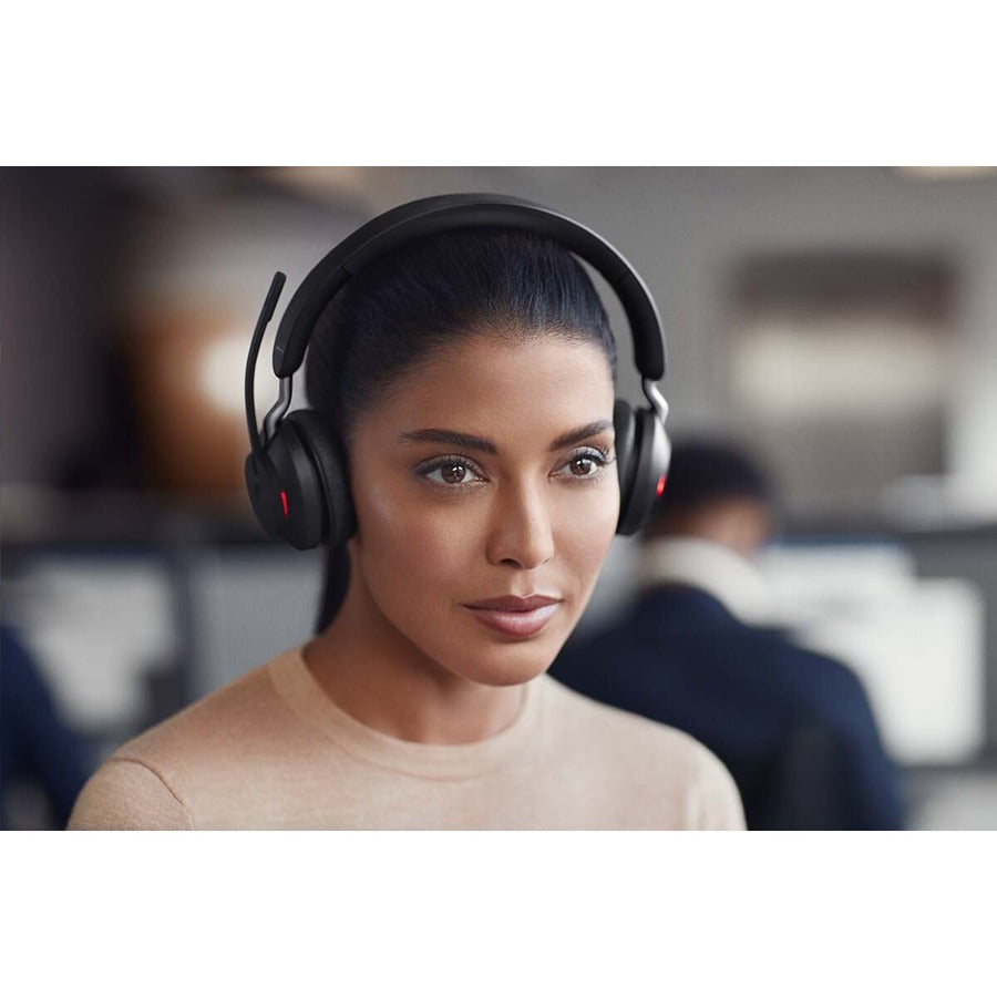 Alternate-Image5 Image for Jabra Evolve2 65 Headset With Charging Stand