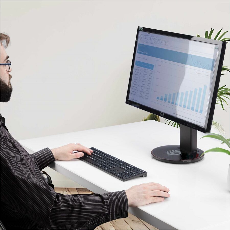 Alternate-Image5 Image for StarTech.com 24-inch 16:9 Anti-Blue Light Filter, BlueLight Screen Filter for 24in Computer Monitor, Reduces Eye Strain, TAA Compliant