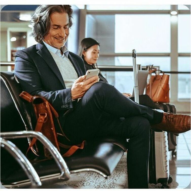 Life-Style Image for Yealink Bluetooth Business Headset