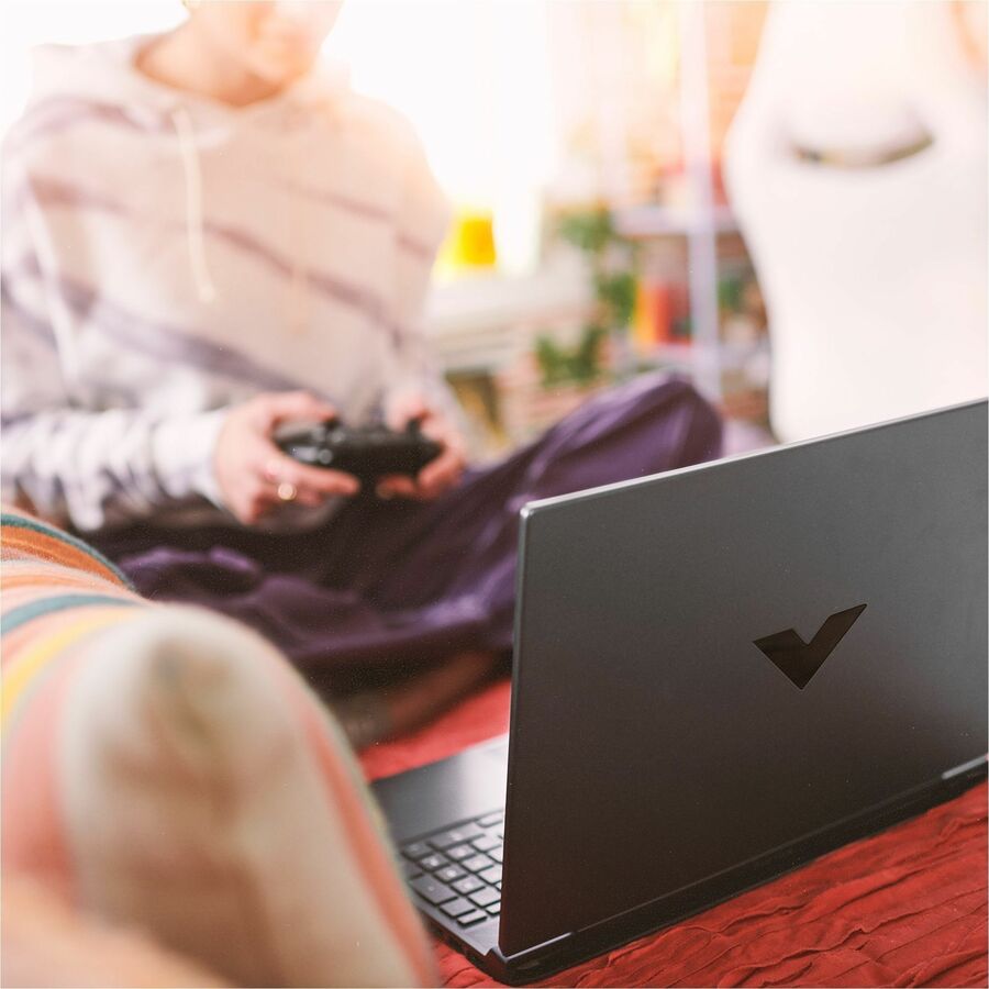 Alternate-Image3 Image for VICTUS 15-fb2000 15-fb2063dx 15.6" Gaming Notebook - Full HD - AMD Ryzen 5 7535HS - 8 GB - 512 GB SSD - Mica Silver