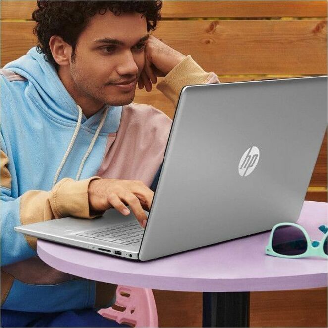 Alternate-Image5 Image for HP 17-cn3000 17-cn3003dx 17.3" Notebook - HD+ - Intel N-Series i3-N305 - 8 GB - 256 GB SSD - Natural Silver